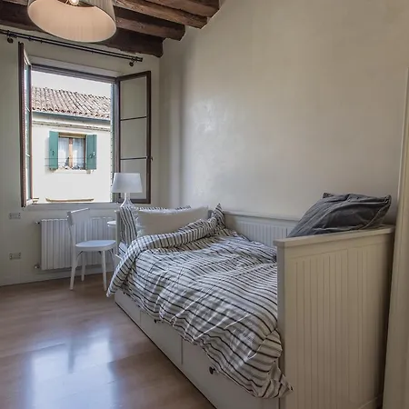 Casa Tadi Centro דירה *